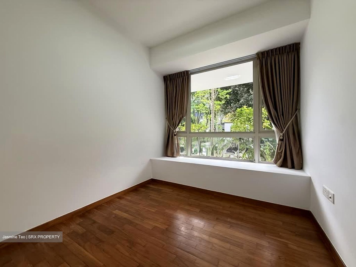 Flamingo Valley (D15), Condominium #589707711